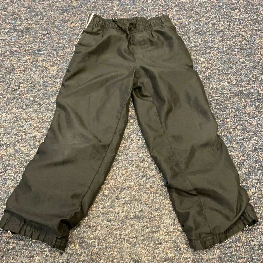 Jumping Beans track Pants sz. 5/6